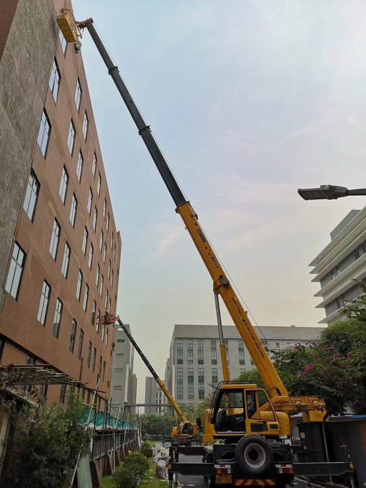 四川汽车吊出租哪家好，选择最靠谱的服务商指南