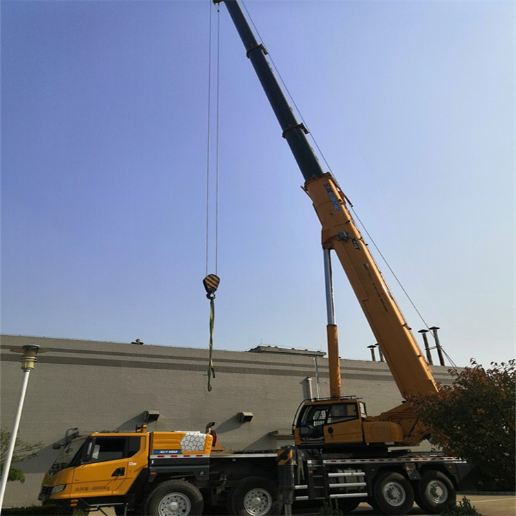 四川 选择汽车吊租赁的秘诀与联系方式指南
