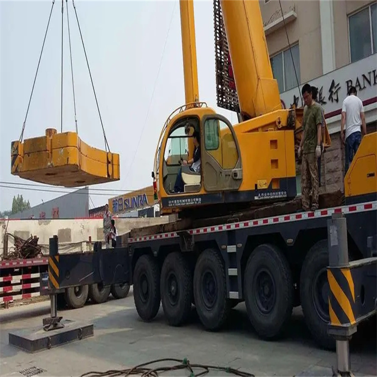 四川吊车怎么吊玻璃