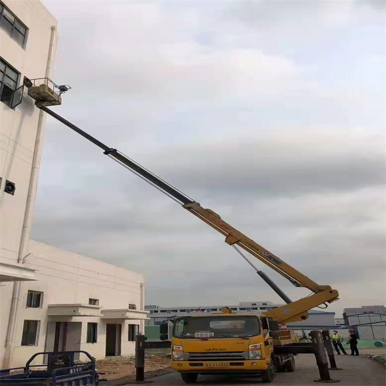 四川附近高空车出租|市政施工/设备安装专用|随叫随到|亿立达设备租赁